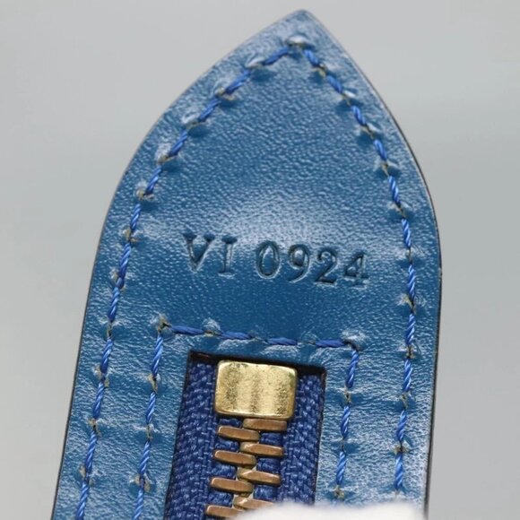 LOUIS VUITTON Epi Saint Jacques Shoulder Bag Blue - Picture 11 of 15